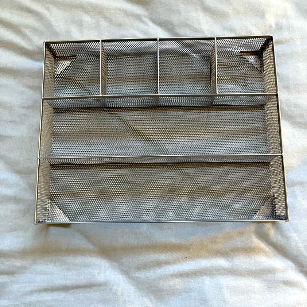 Silver Mesh Drawer Organizer